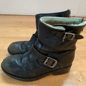 Kids Frye Black Leather Boots size 2 Youth